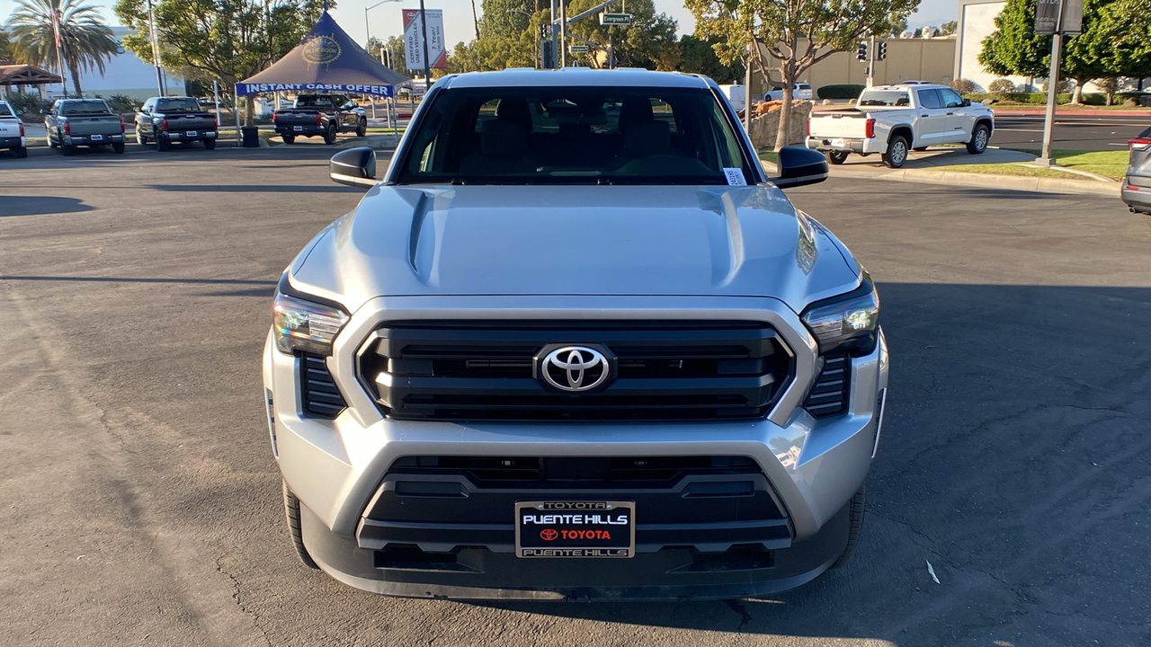 2024 TOYOTA Tacoma SR 8