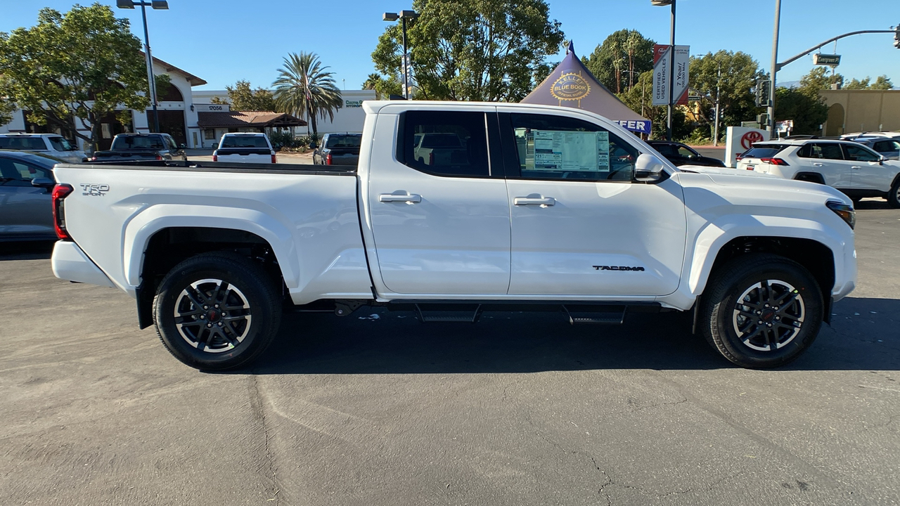 2024 TOYOTA Tacoma TRD Sport 2