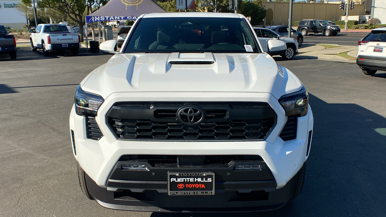 2024 TOYOTA Tacoma TRD Sport 8