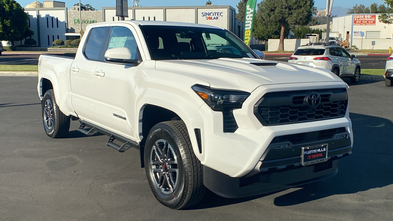 2024 TOYOTA Tacoma TRD Sport 1