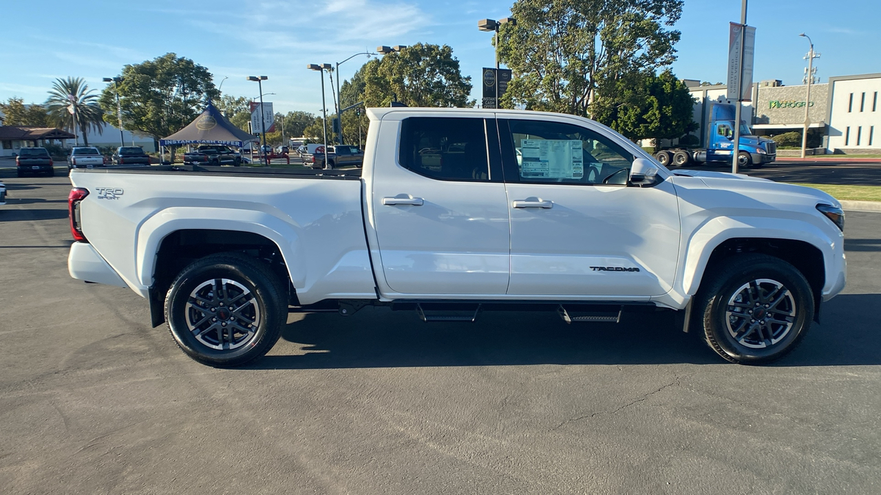 2024 TOYOTA Tacoma TRD Sport 2