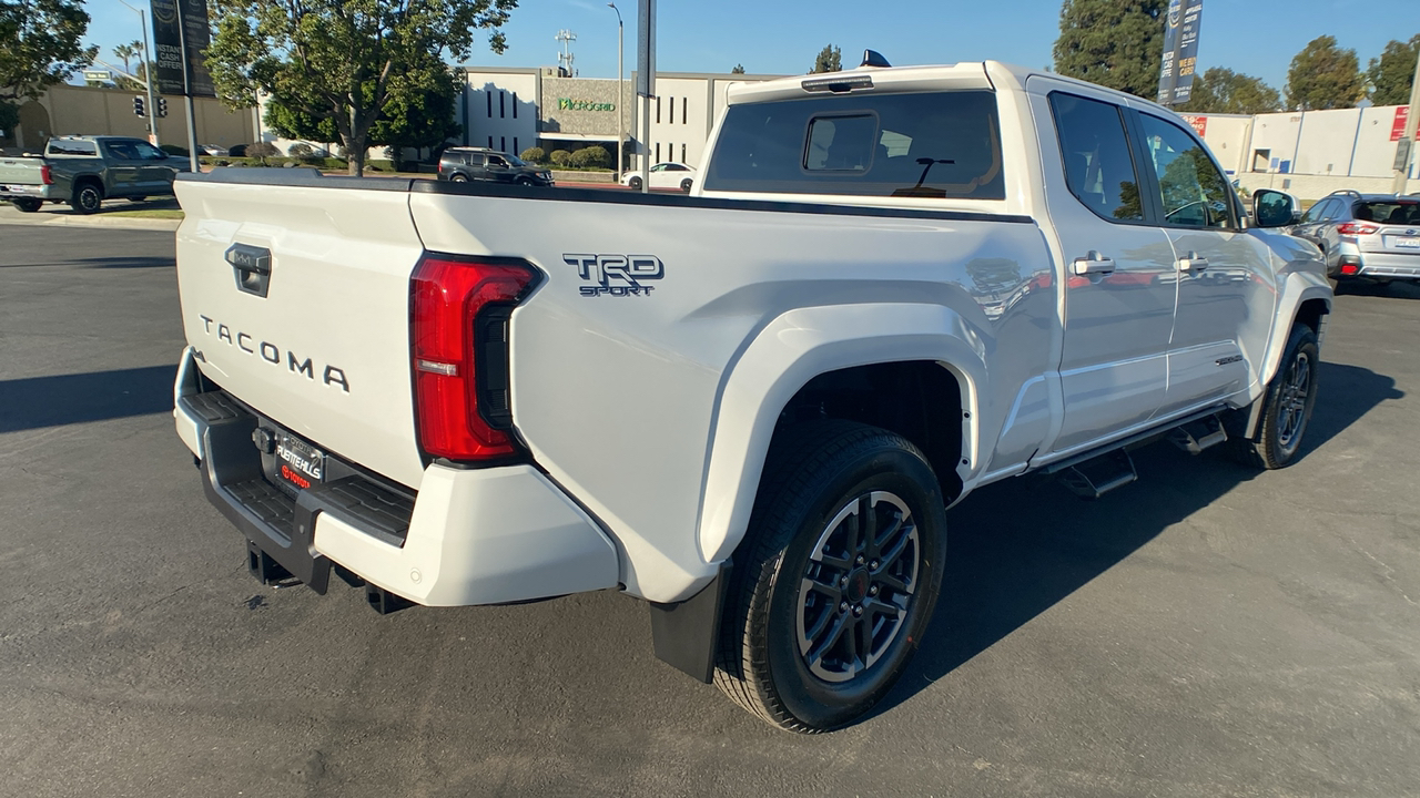 2024 TOYOTA Tacoma TRD Sport 3