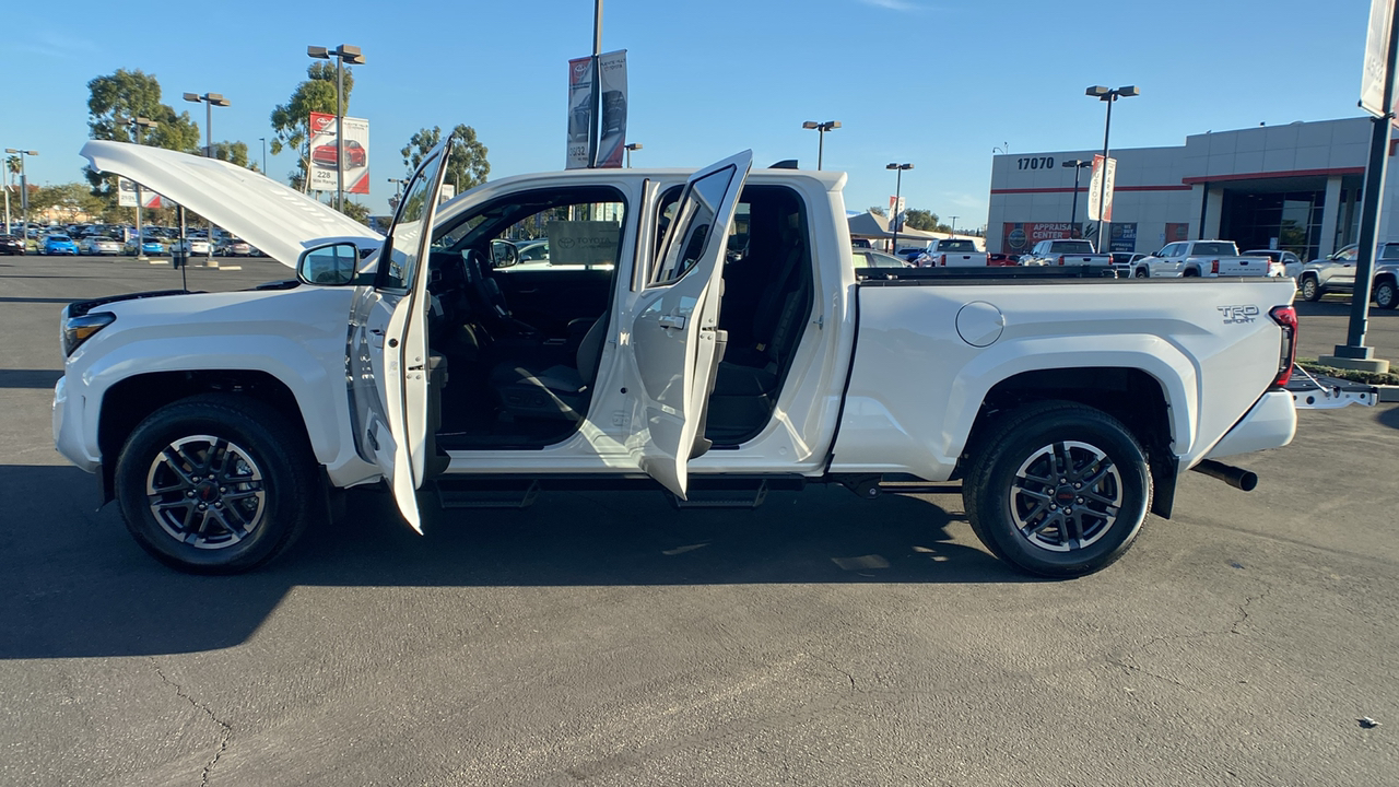 2024 TOYOTA Tacoma TRD Sport 11