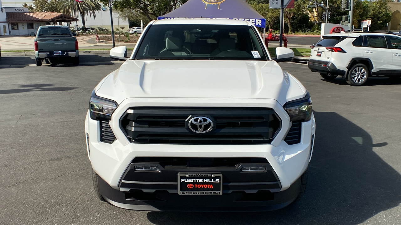 2024 TOYOTA Tacoma SR5 8