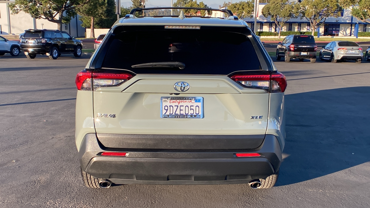 2023 Toyota RAV4  4