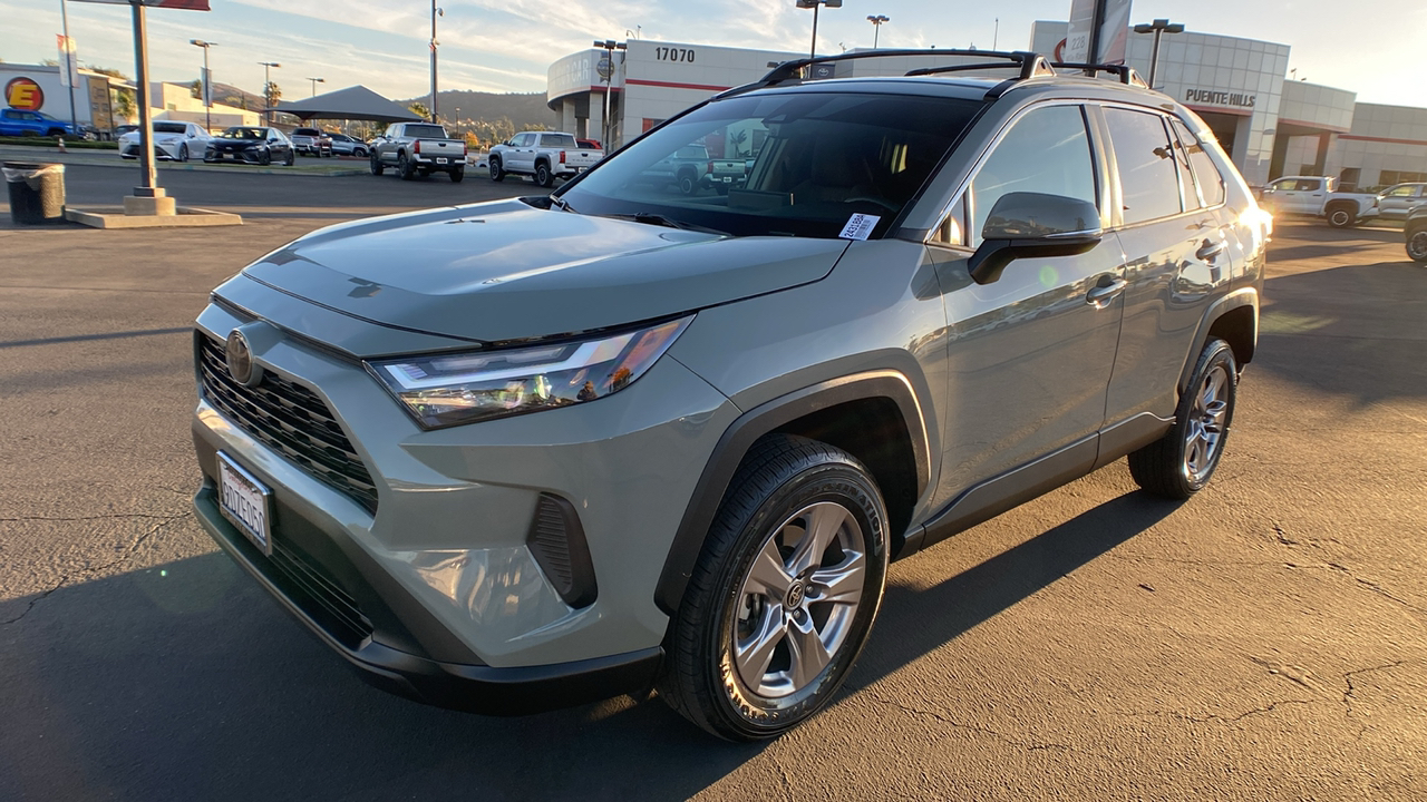 2023 Toyota RAV4  7