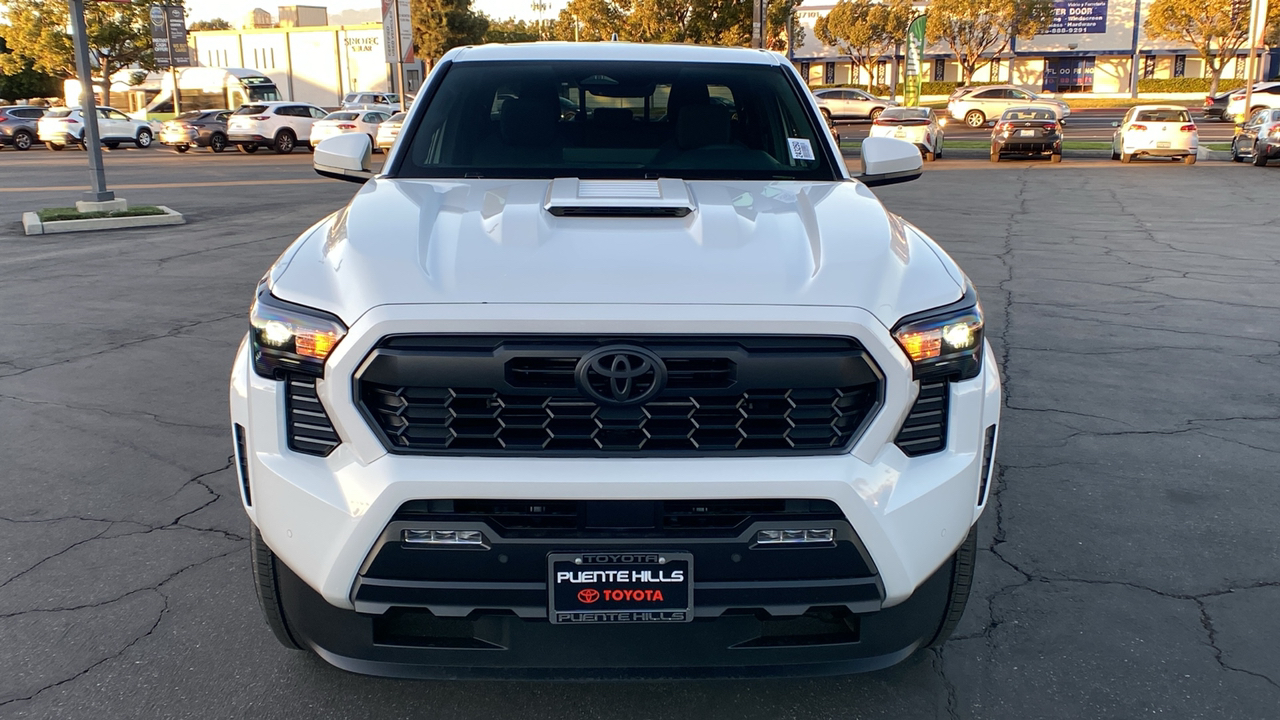 2024 TOYOTA Tacoma TRD Sport 8