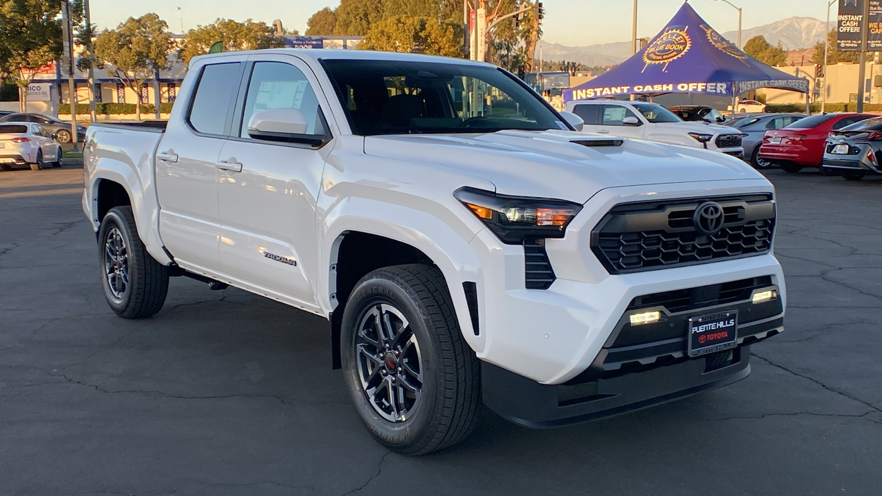 2024 TOYOTA Tacoma TRD Sport 1