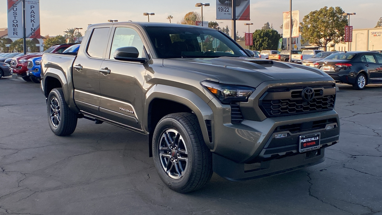 2024 TOYOTA Tacoma TRD Sport 1