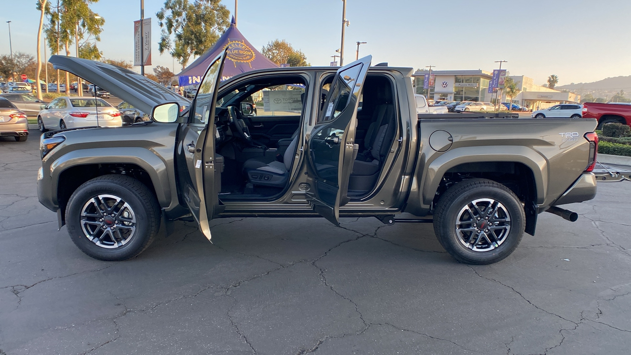 2024 TOYOTA Tacoma TRD Sport 11