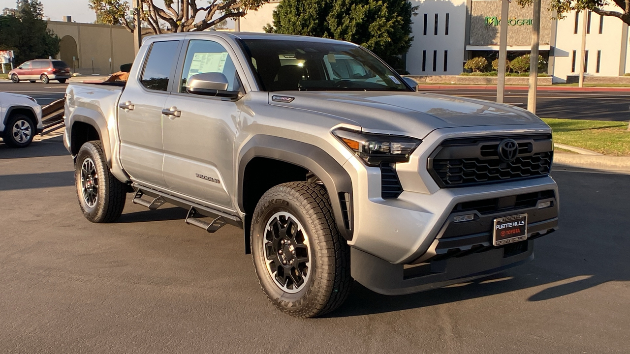 2024 TOYOTA Tacoma i-FORCE MAX Tacoma TRD Off-Road 1