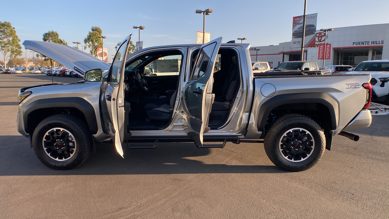 2024 TOYOTA Tacoma i-FORCE MAX Tacoma TRD Off-Road 11