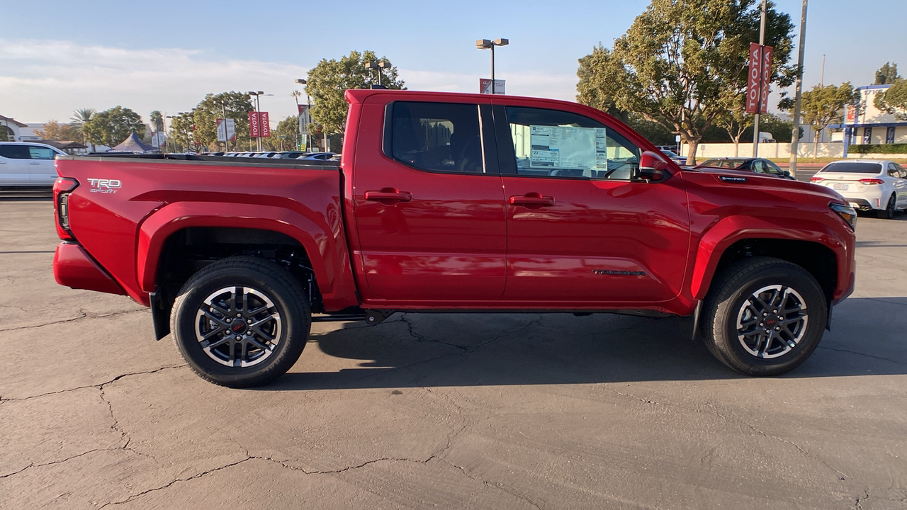 2024 TOYOTA Tacoma i-FORCE MAX Tacoma TRD Sport 2