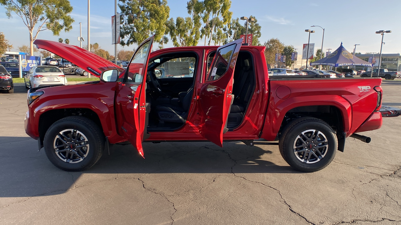 2024 TOYOTA Tacoma i-FORCE MAX Tacoma TRD Sport 11