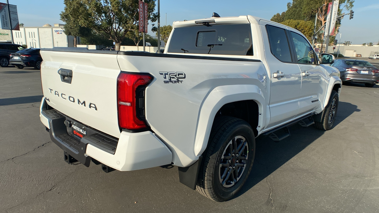 2024 TOYOTA Tacoma TRD Sport 3