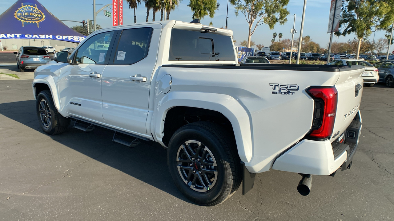 2024 TOYOTA Tacoma TRD Sport 5