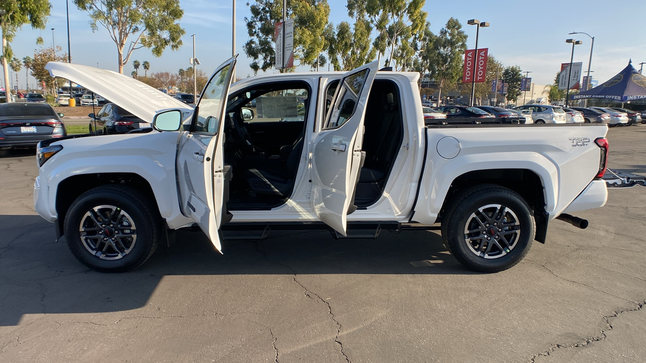 2024 TOYOTA Tacoma TRD Sport 11