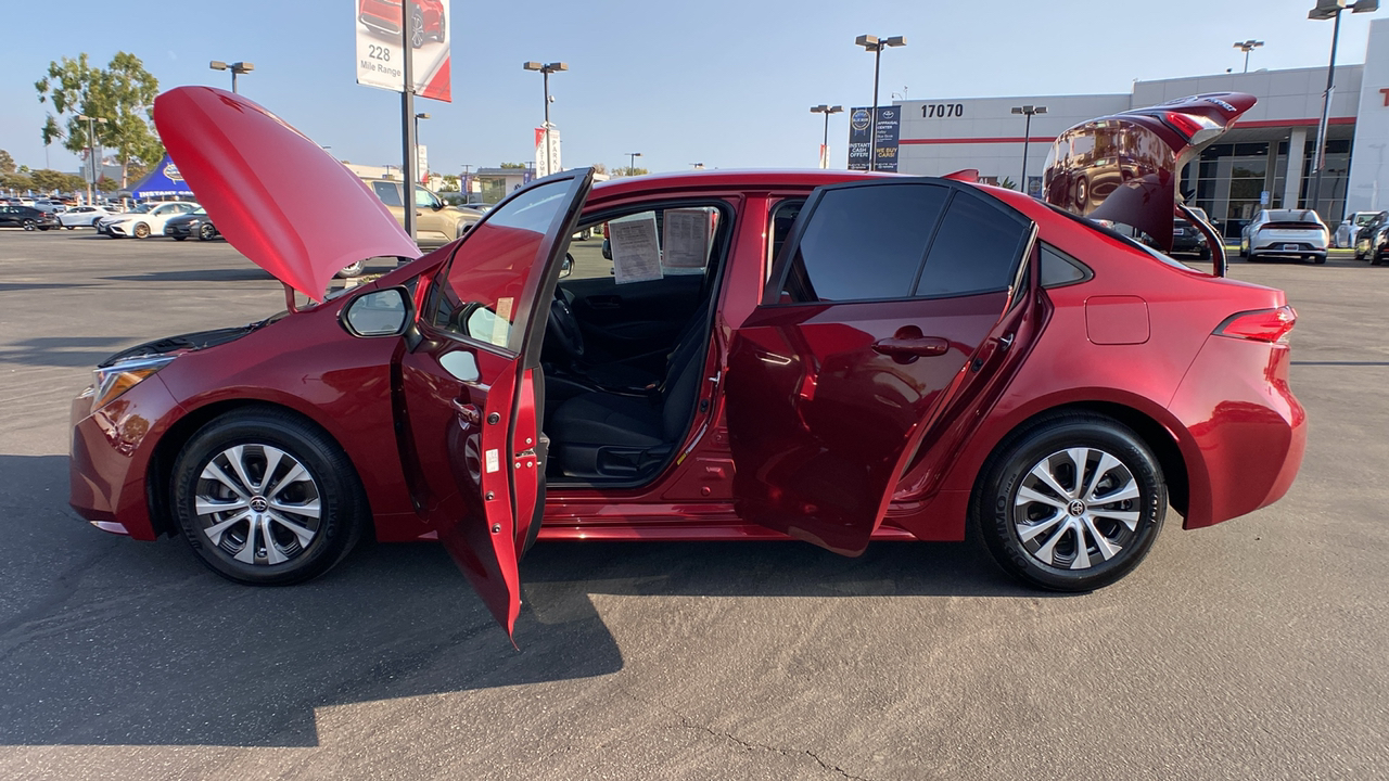 2022 Toyota Corolla Hybrid LE 11