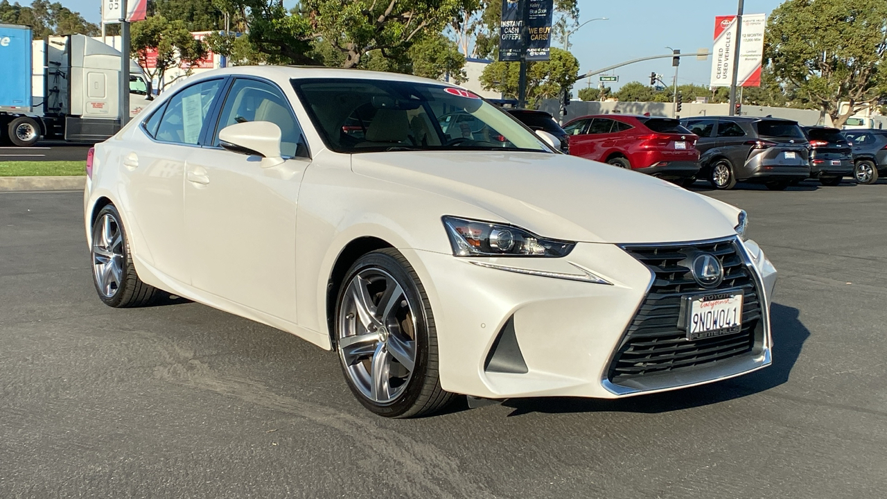 2017 Lexus IS 200t 1