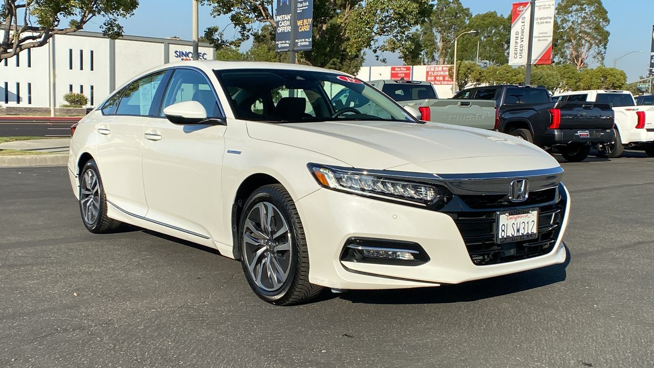 2019 Honda Accord Hybrid Touring 1