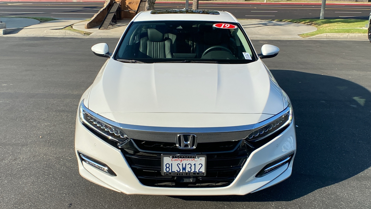 2019 Honda Accord Hybrid Touring 8