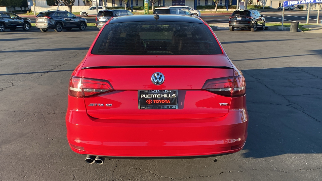 2018 Volkswagen Jetta 1.8T SE Sport 4