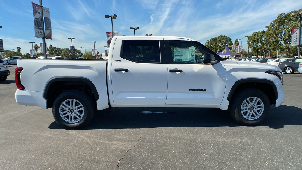 2025 TOYOTA Tundra SR5 2