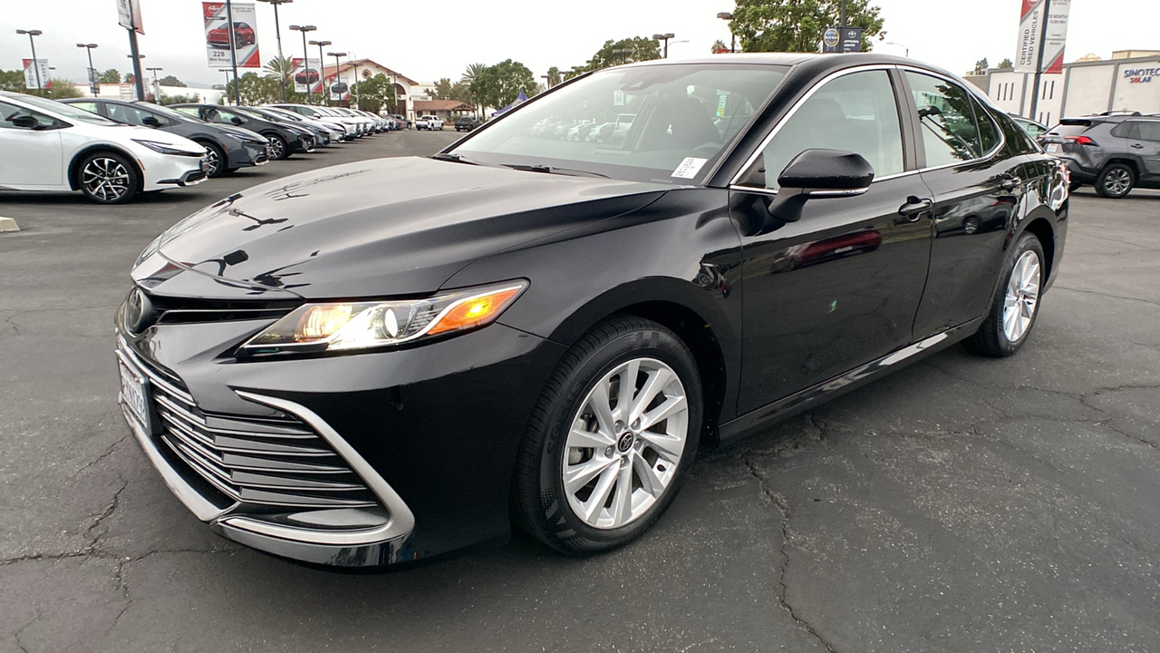 2021 Toyota Camry LE 7