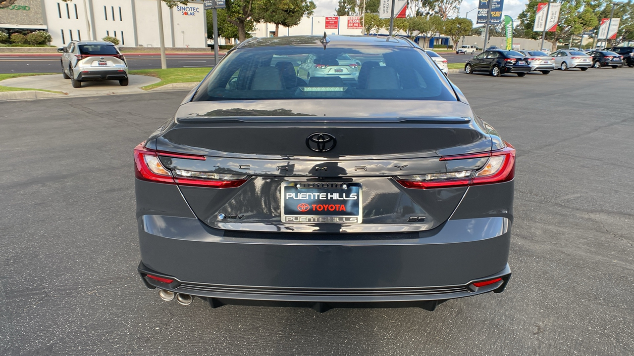 2025 TOYOTA Camry SE 4