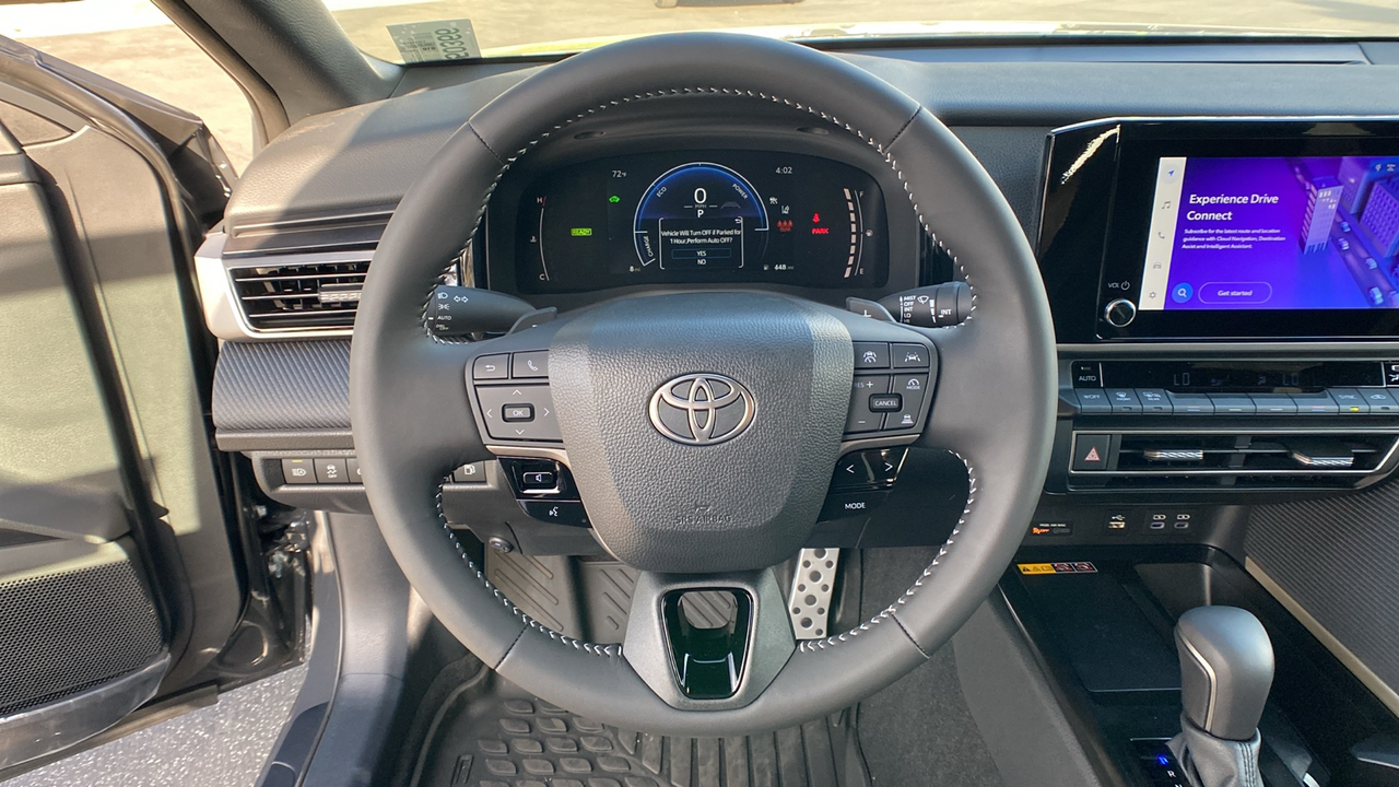 2025 TOYOTA Camry SE 13