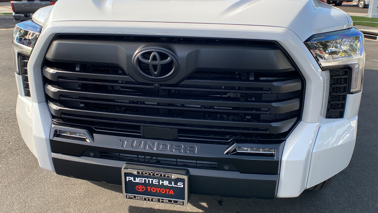 2025 TOYOTA Tundra Limited 33