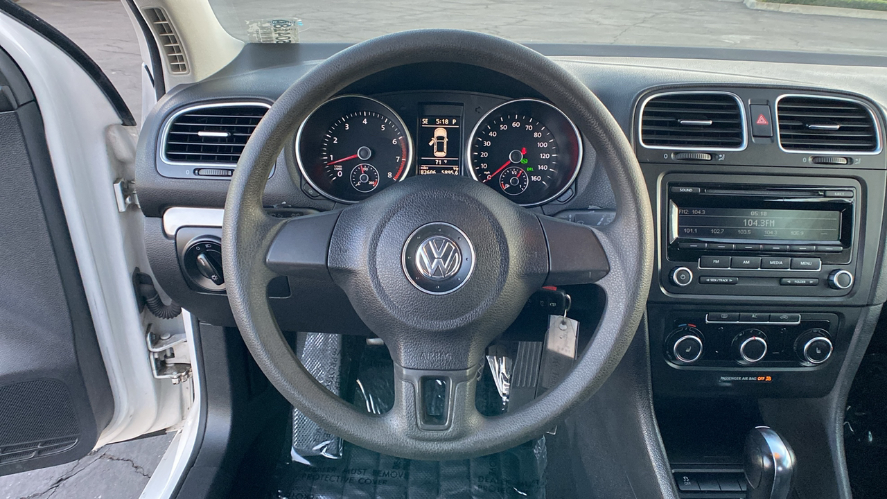 2012 Volkswagen Golf 2.5L 13