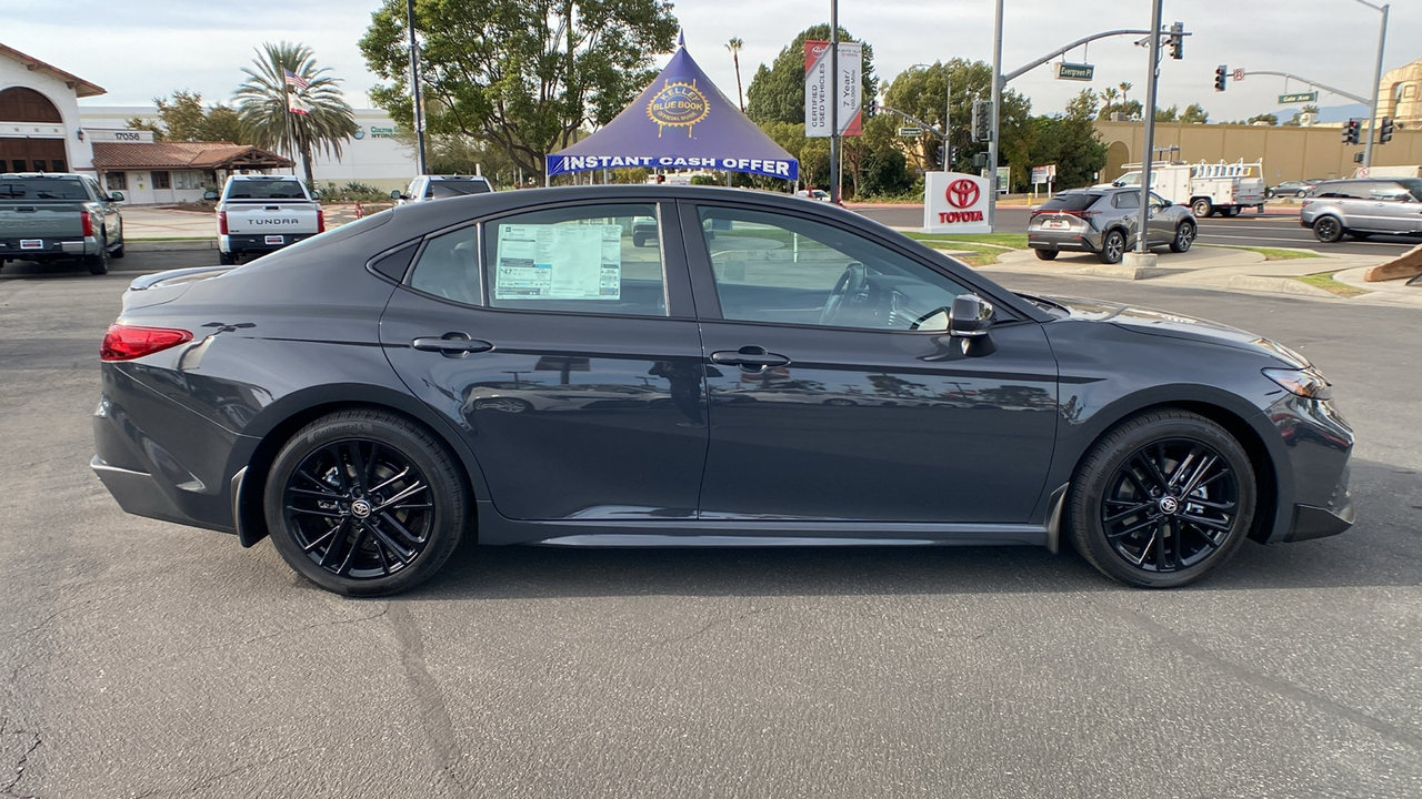 2025 TOYOTA Camry SE 2