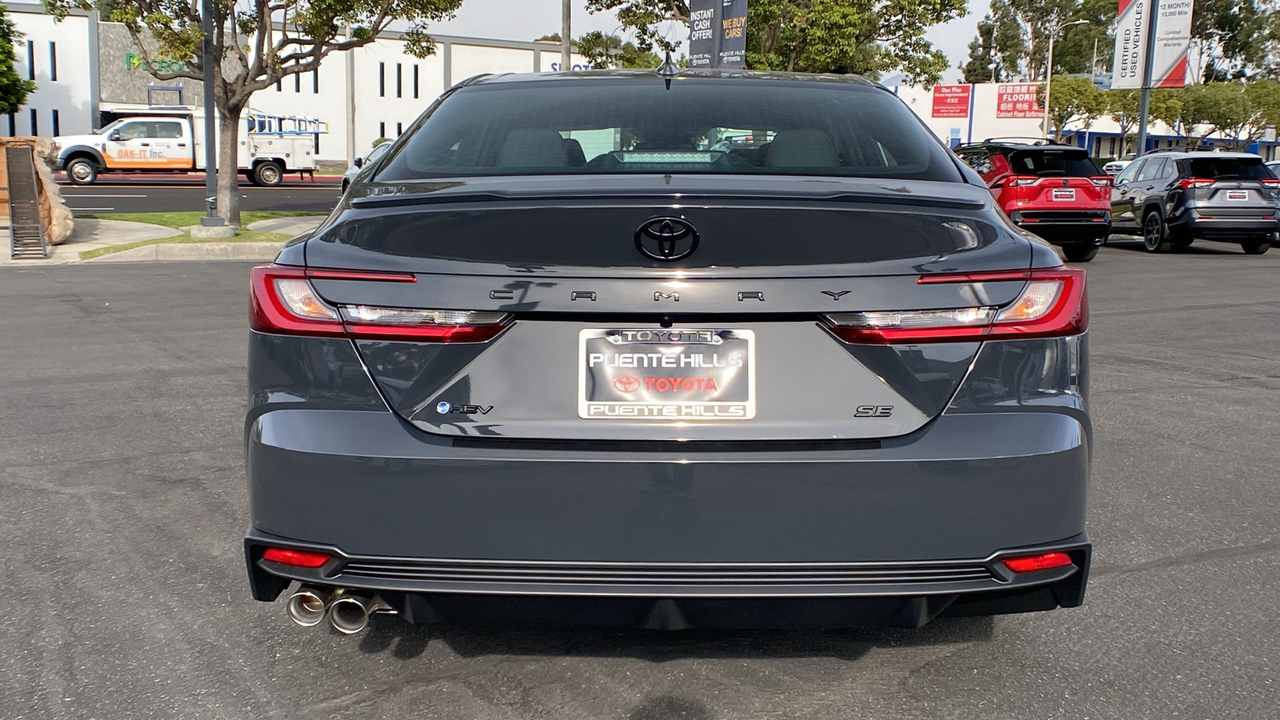 2025 TOYOTA Camry SE 4