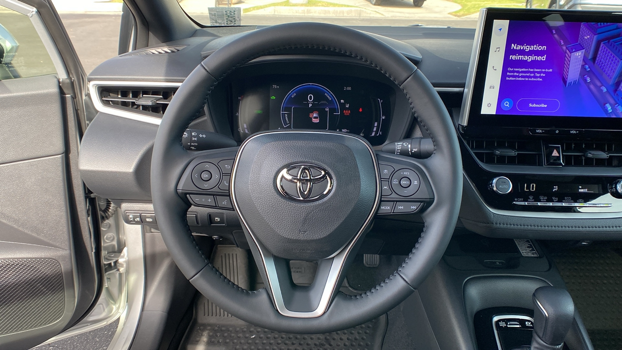 2025 TOYOTA Corolla Hybrid SE 13