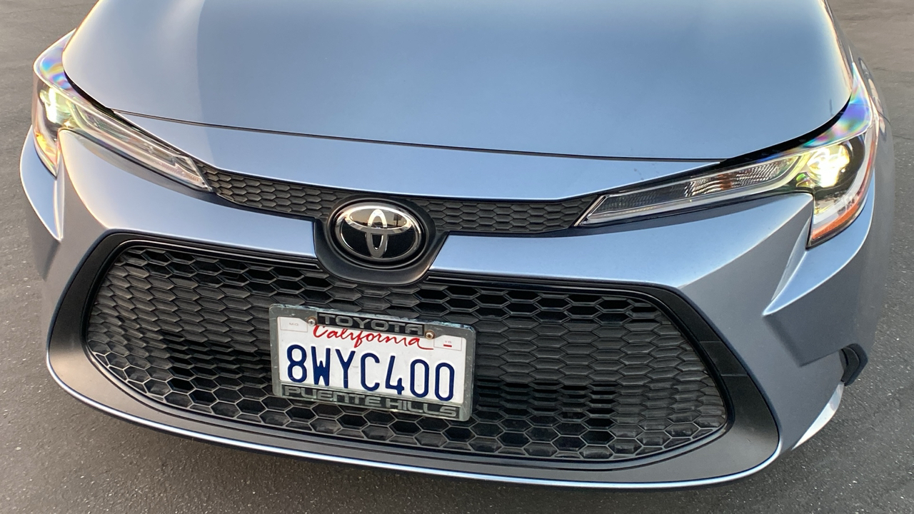 2021 Toyota Corolla LE 32