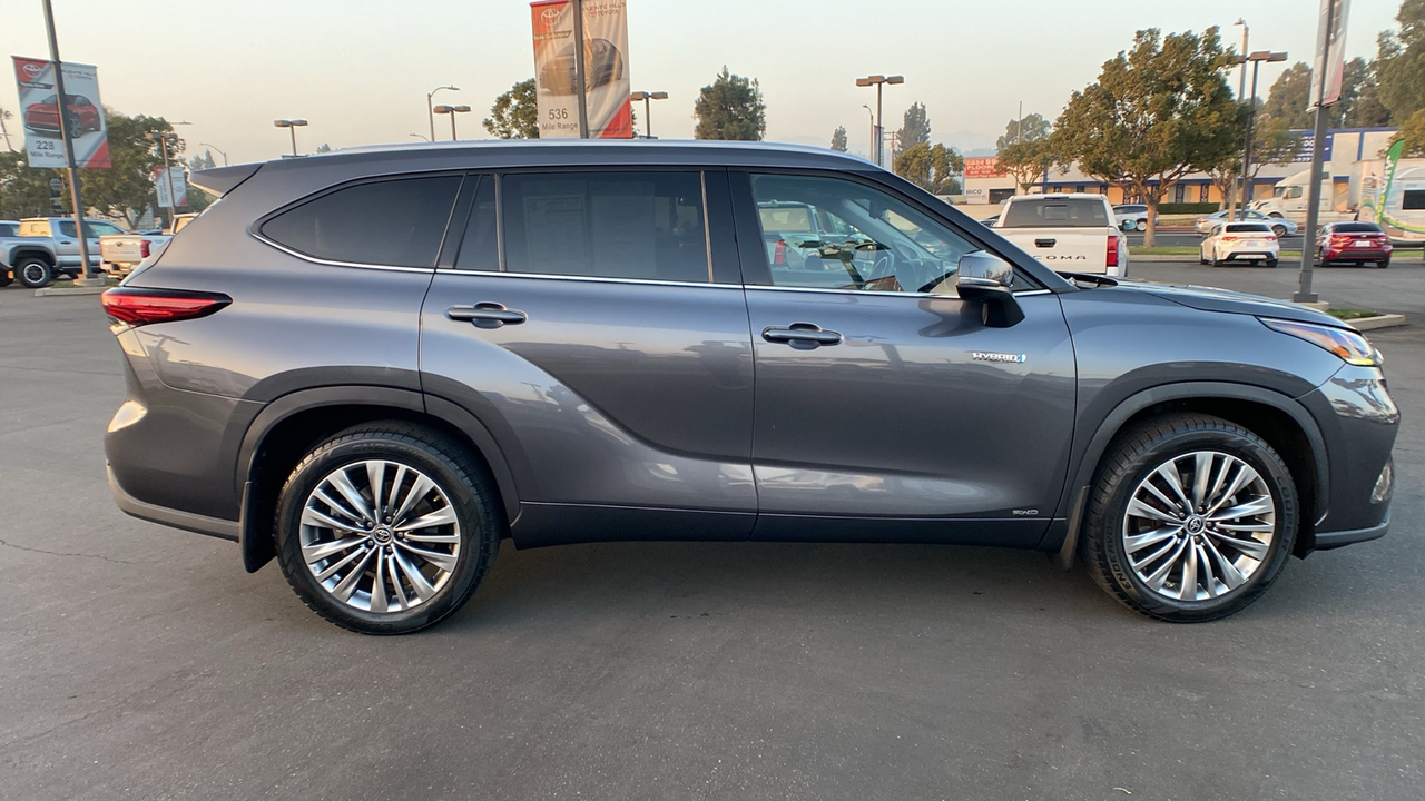 2021 Toyota Highlander Hybrid Platinum 2