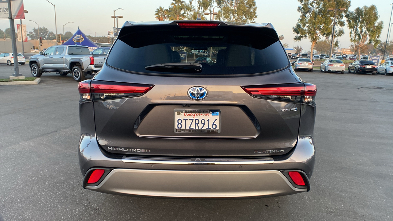 2021 Toyota Highlander Hybrid Platinum 4