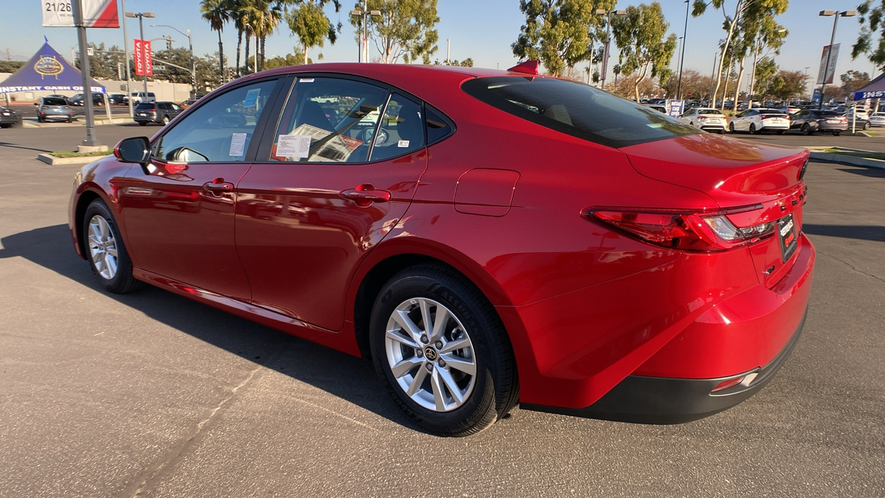 2025 TOYOTA Camry LE 5