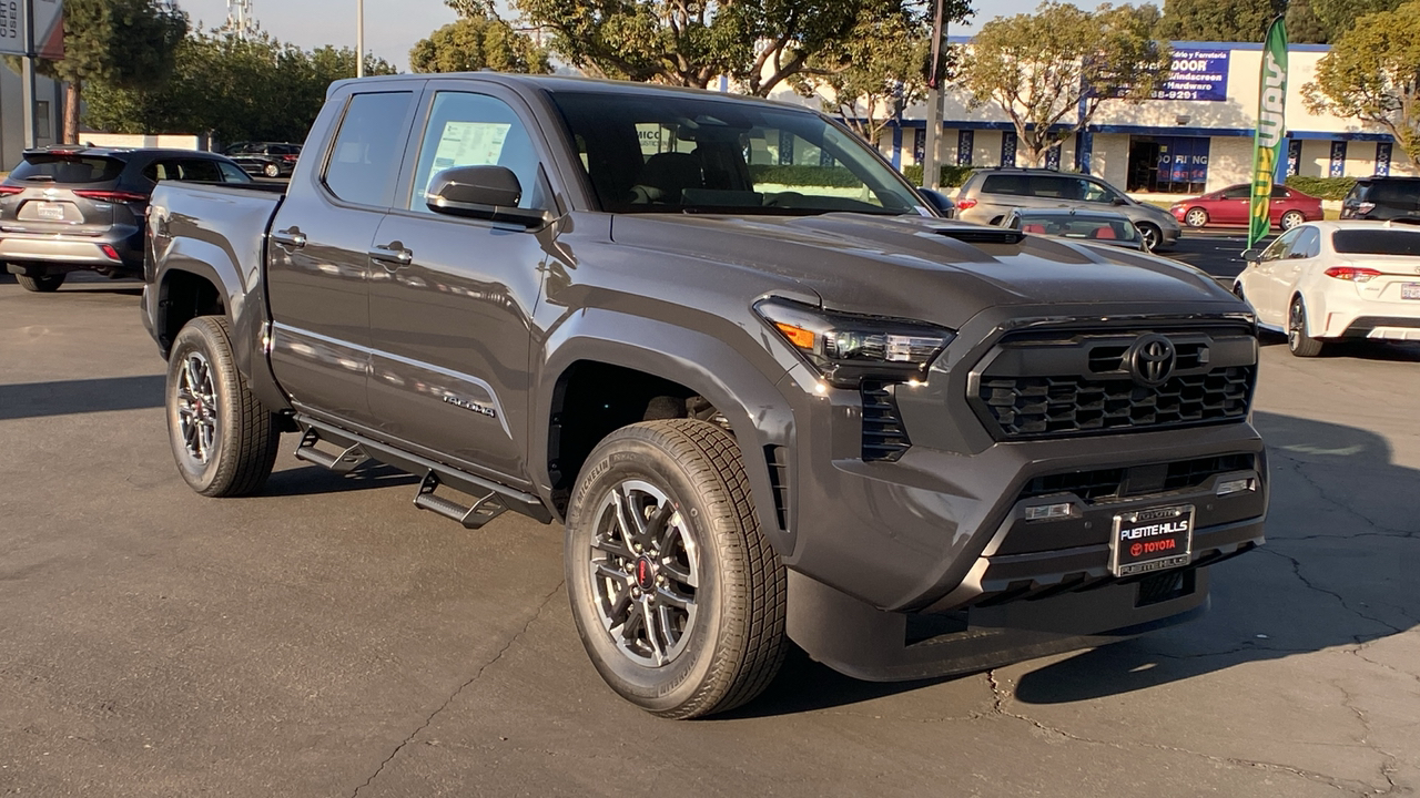 2025 TOYOTA Tacoma TRD Sport 1