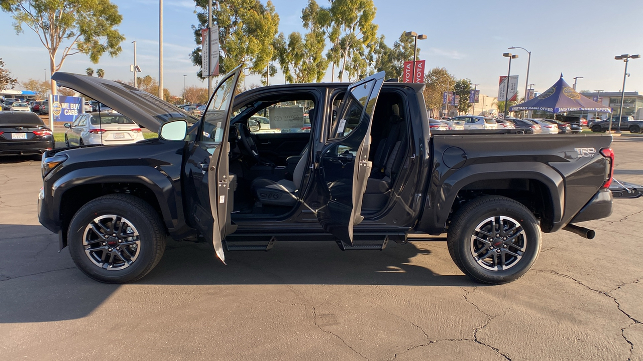 2025 TOYOTA Tacoma TRD Sport 11