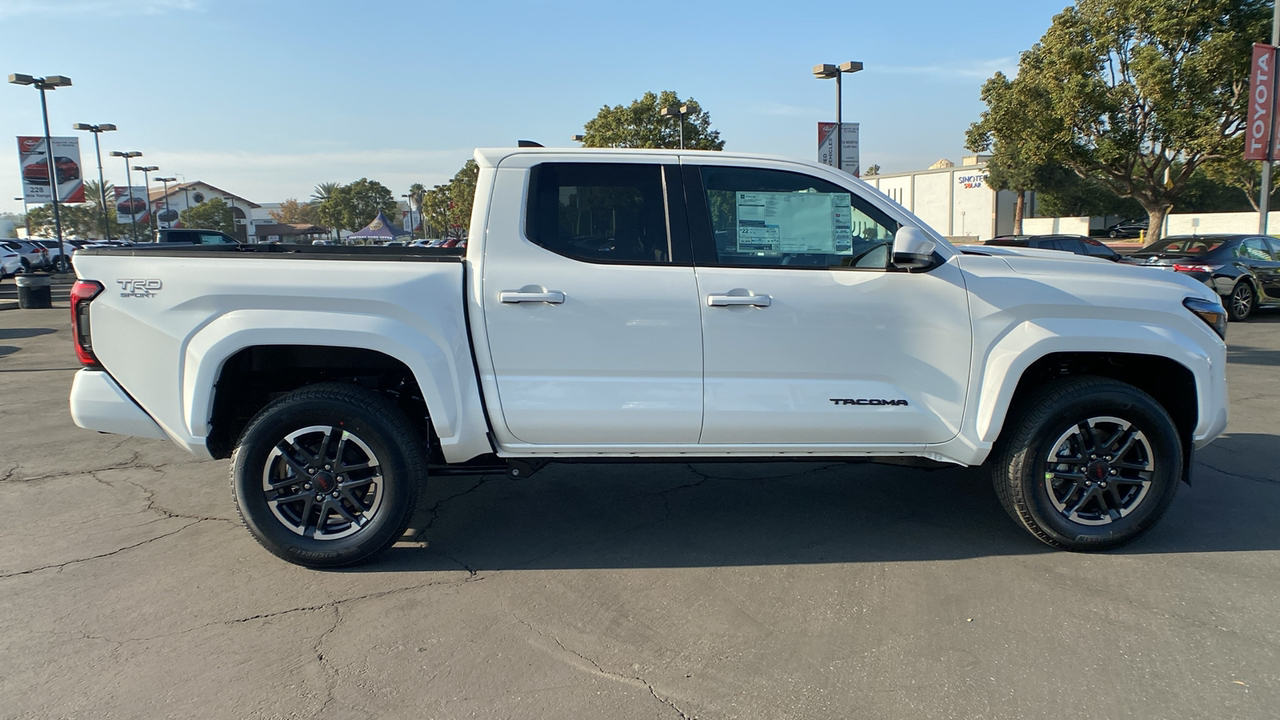 2025 TOYOTA Tacoma TRD Sport 2