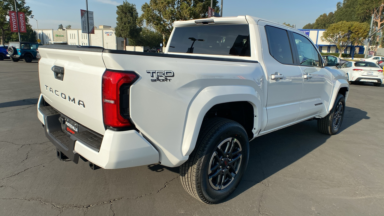 2025 TOYOTA Tacoma TRD Sport 3