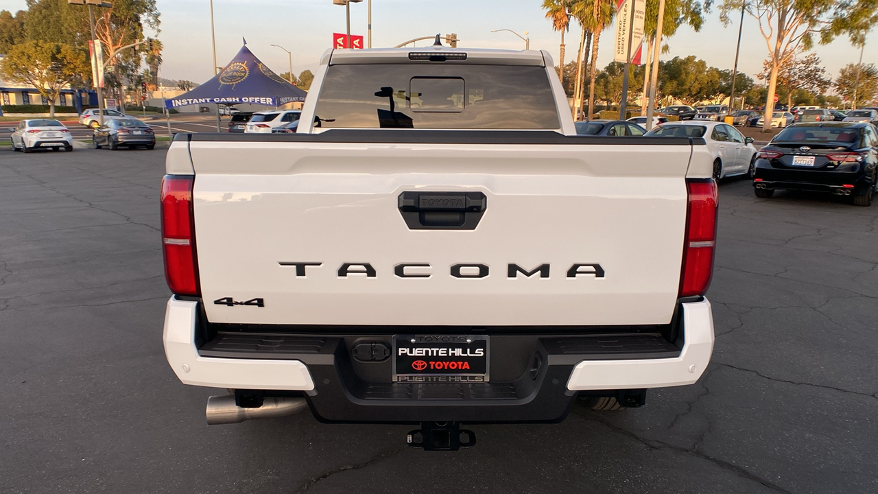 2025 TOYOTA Tacoma TRD Sport 4