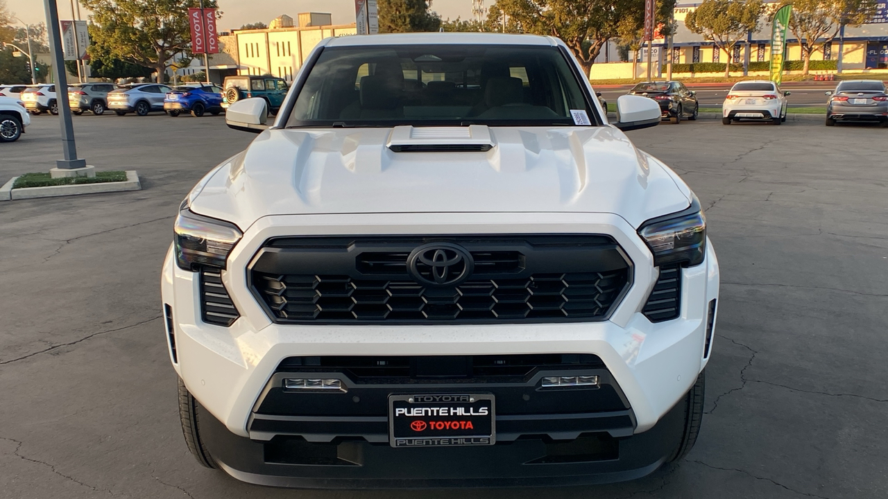 2025 TOYOTA Tacoma TRD Sport 8