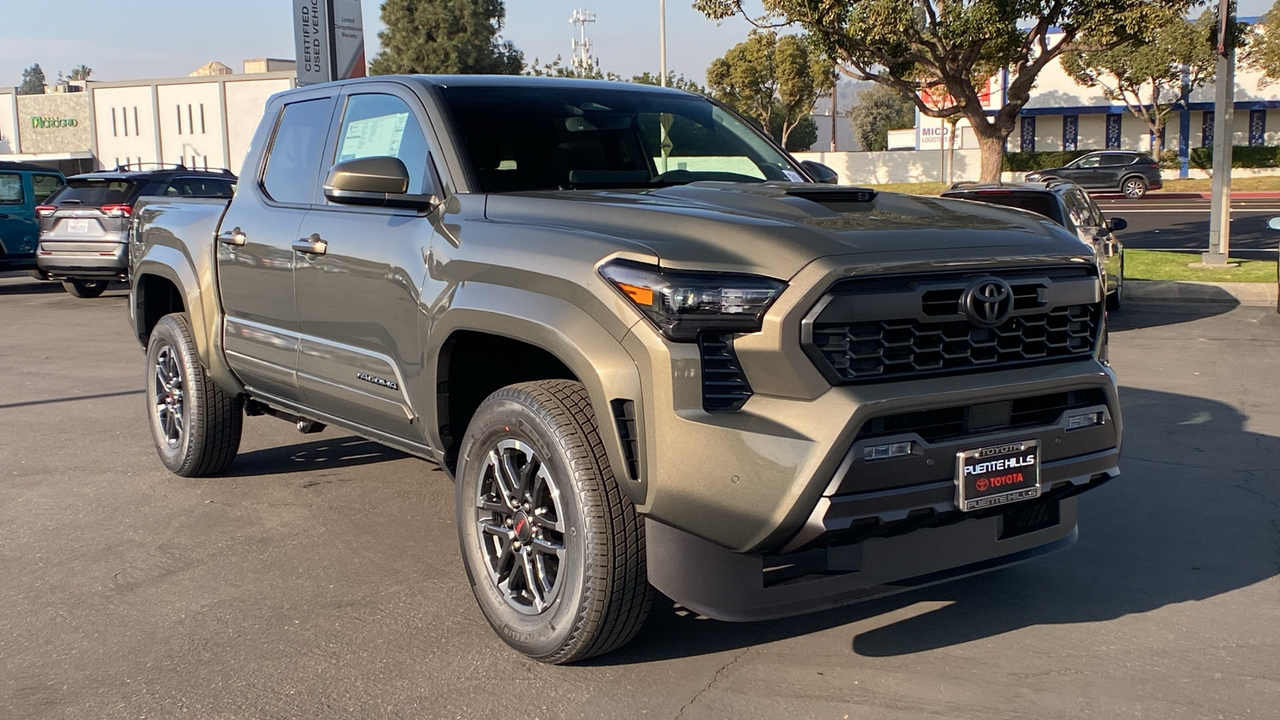 2025 TOYOTA Tacoma TRD Sport 1