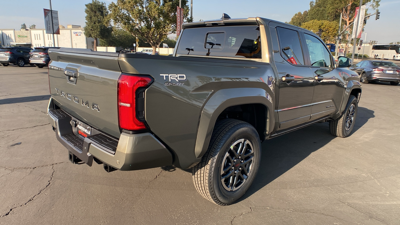 2025 TOYOTA Tacoma TRD Sport 3