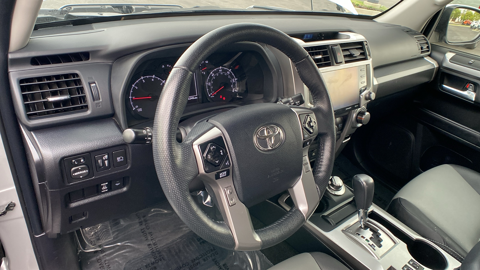 2023 Toyota 4Runner SR5 Premium 16
