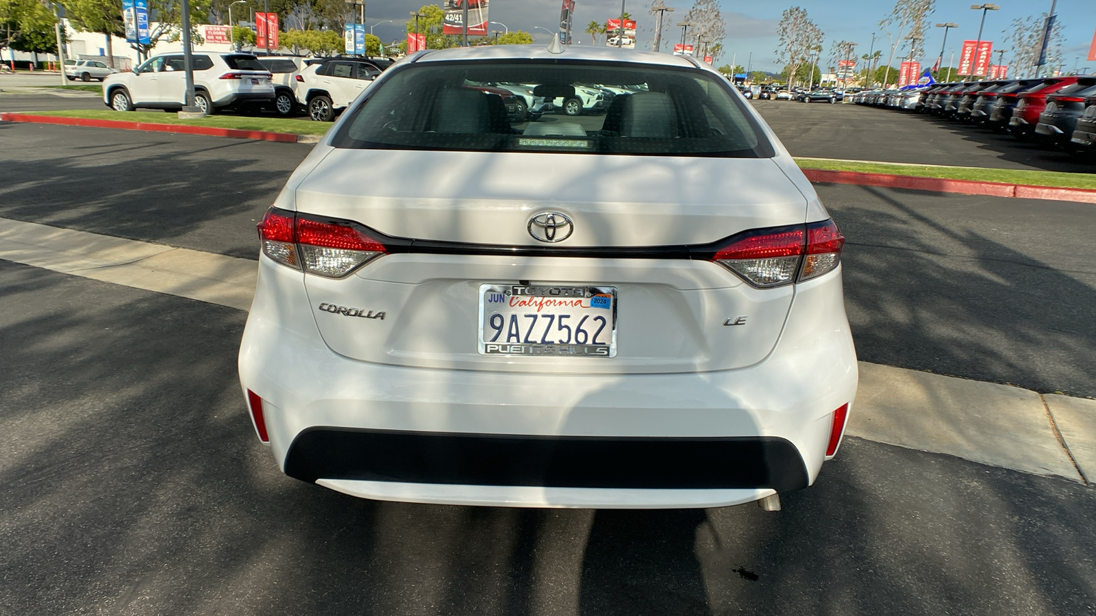 2022 Toyota Corolla LE 4