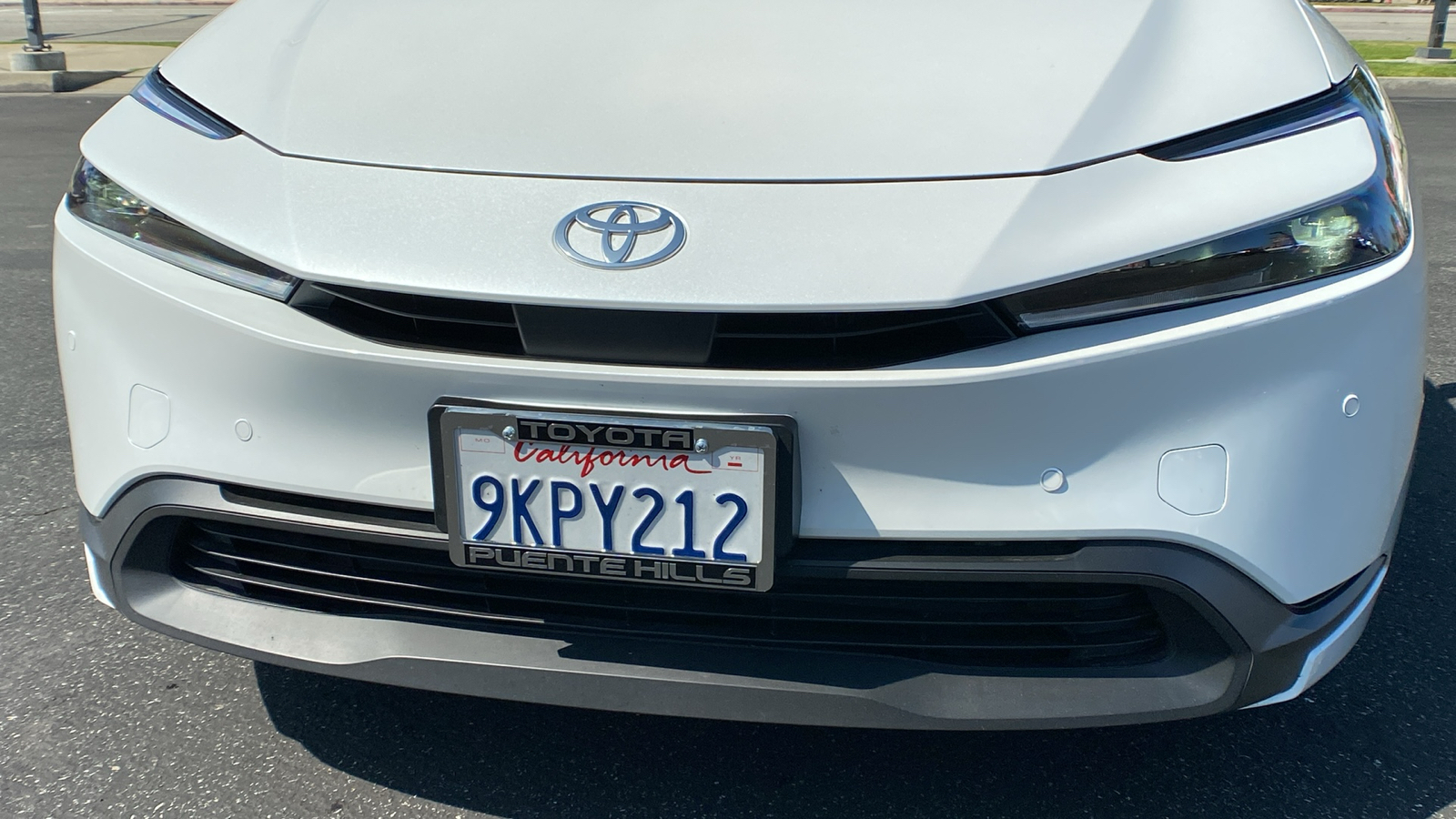 2024 Toyota Prius LE 32